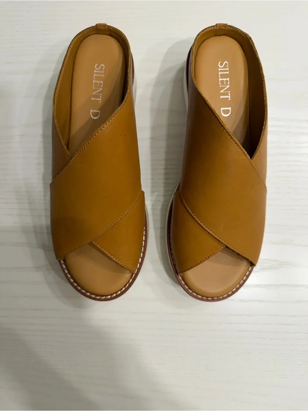 Silent D Cognac Leather Crisscross Platform Slide Sandals EU 39 / US8-8.5